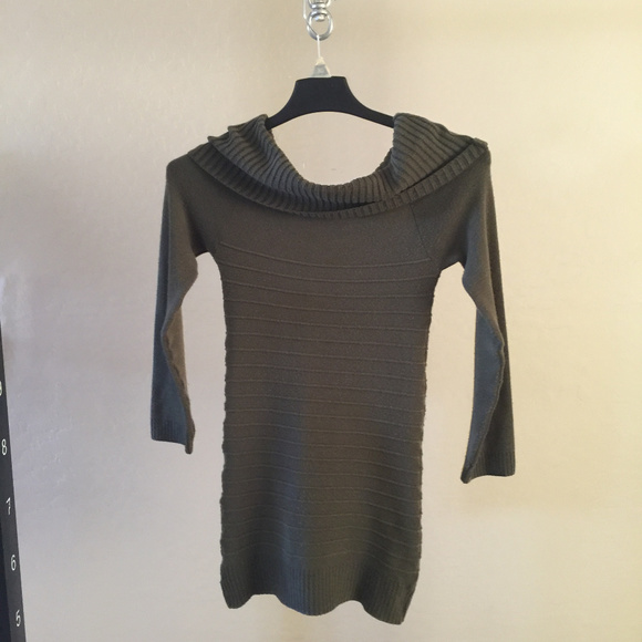 Becky Medium Sweater Dress - Picture 2 of 5